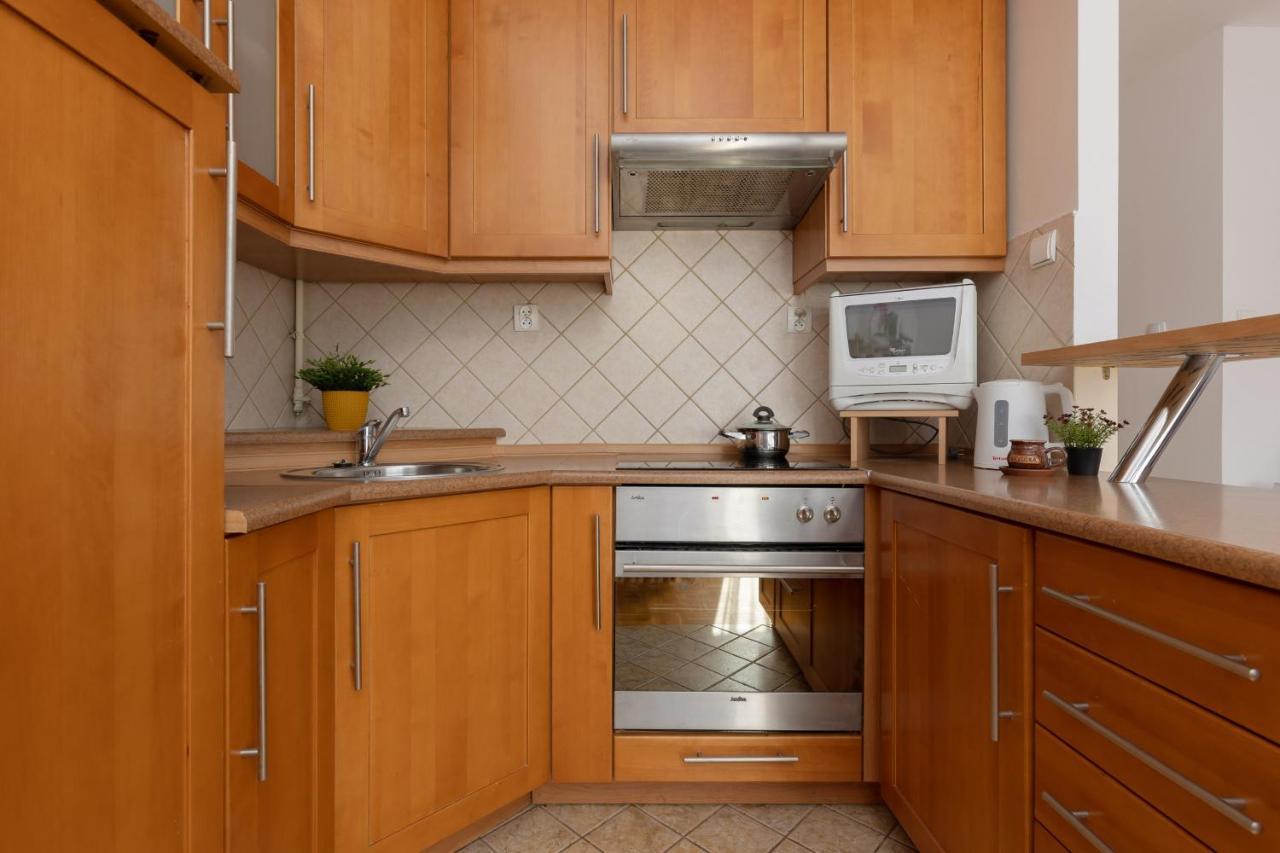 Metro Natolin Ursynow Centre Studio With Balcony By Renters * Warszawa